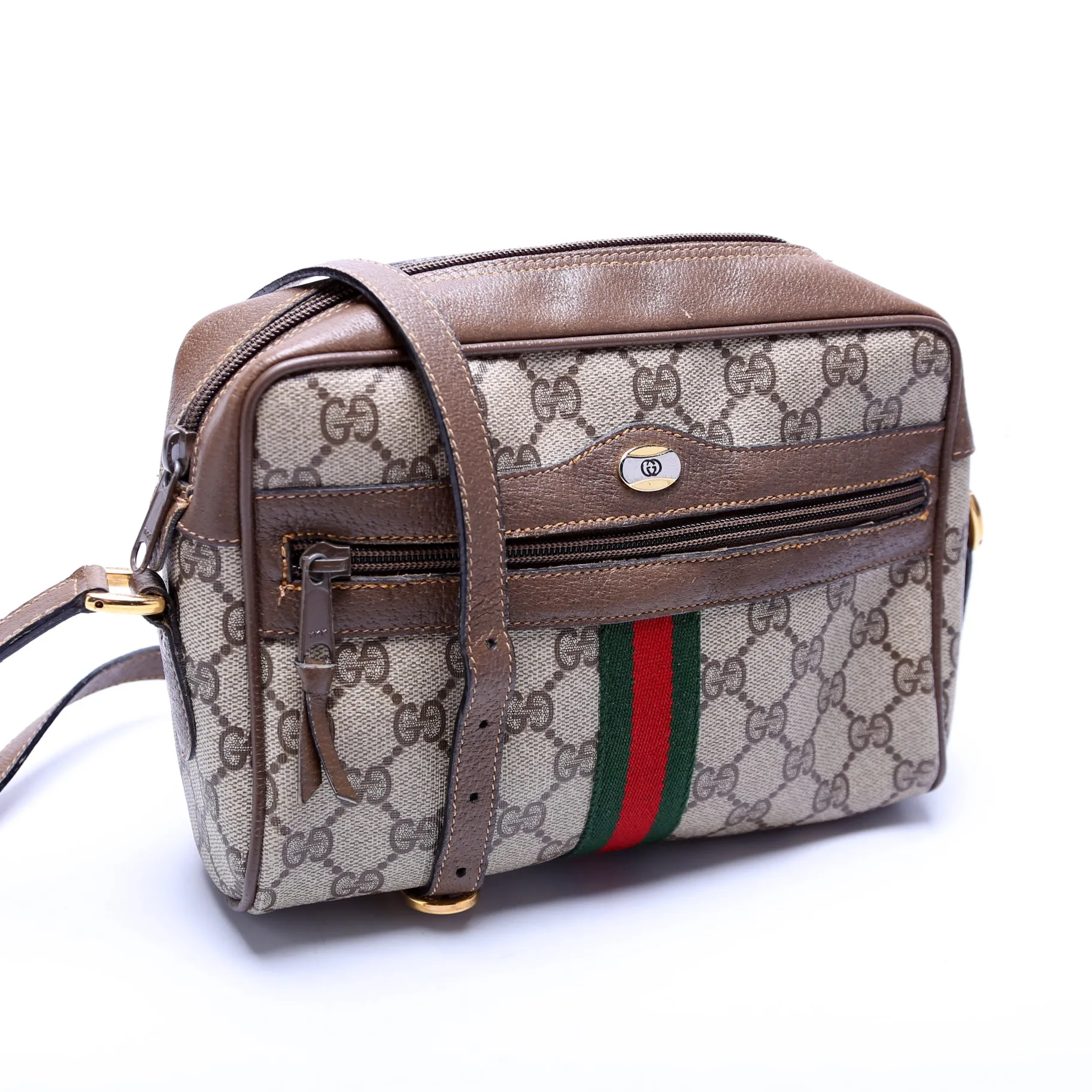111.02.004 Vintage Supreme Shoulder Bag