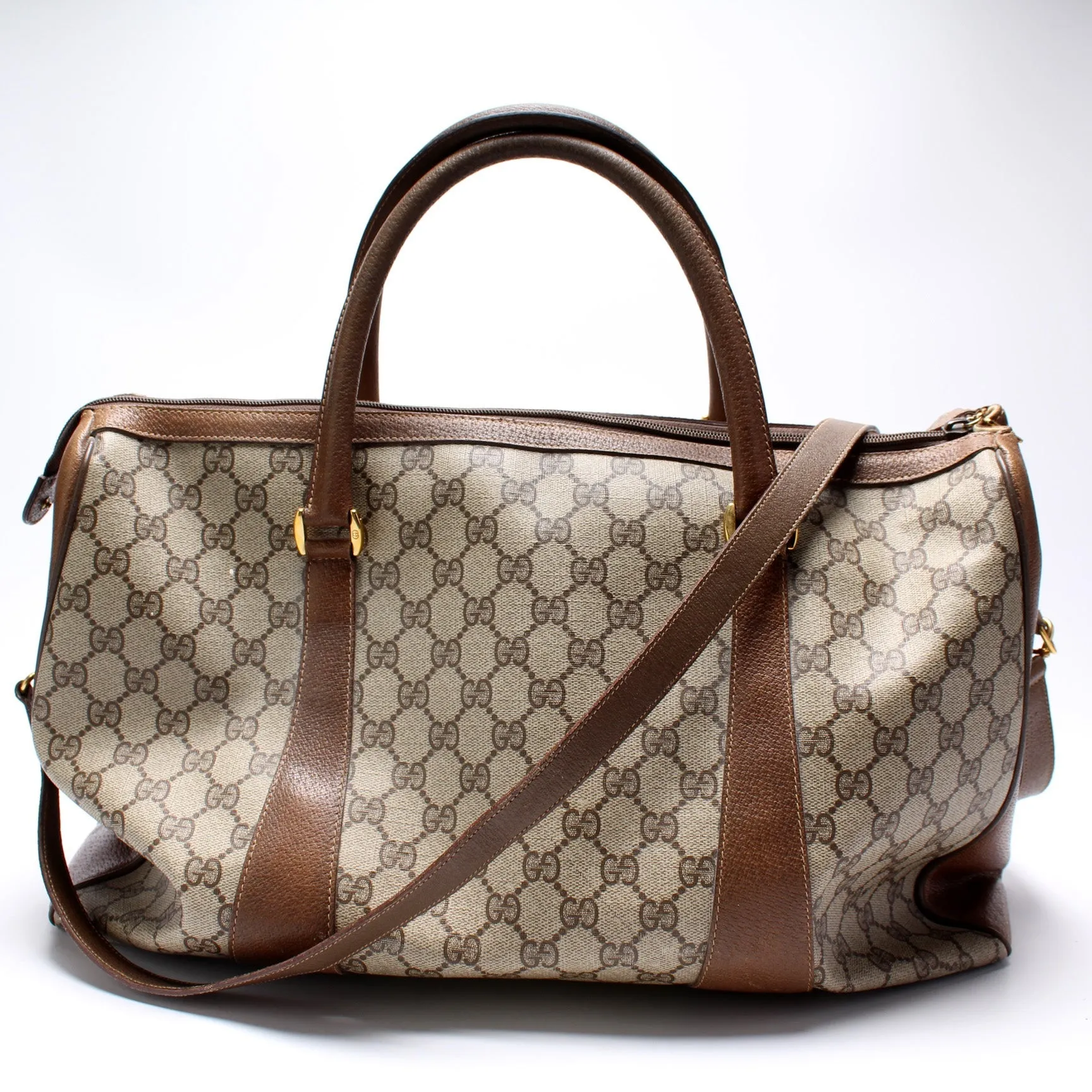 111.02.073 GG Supreme Duffle Bag With Strap Vintage