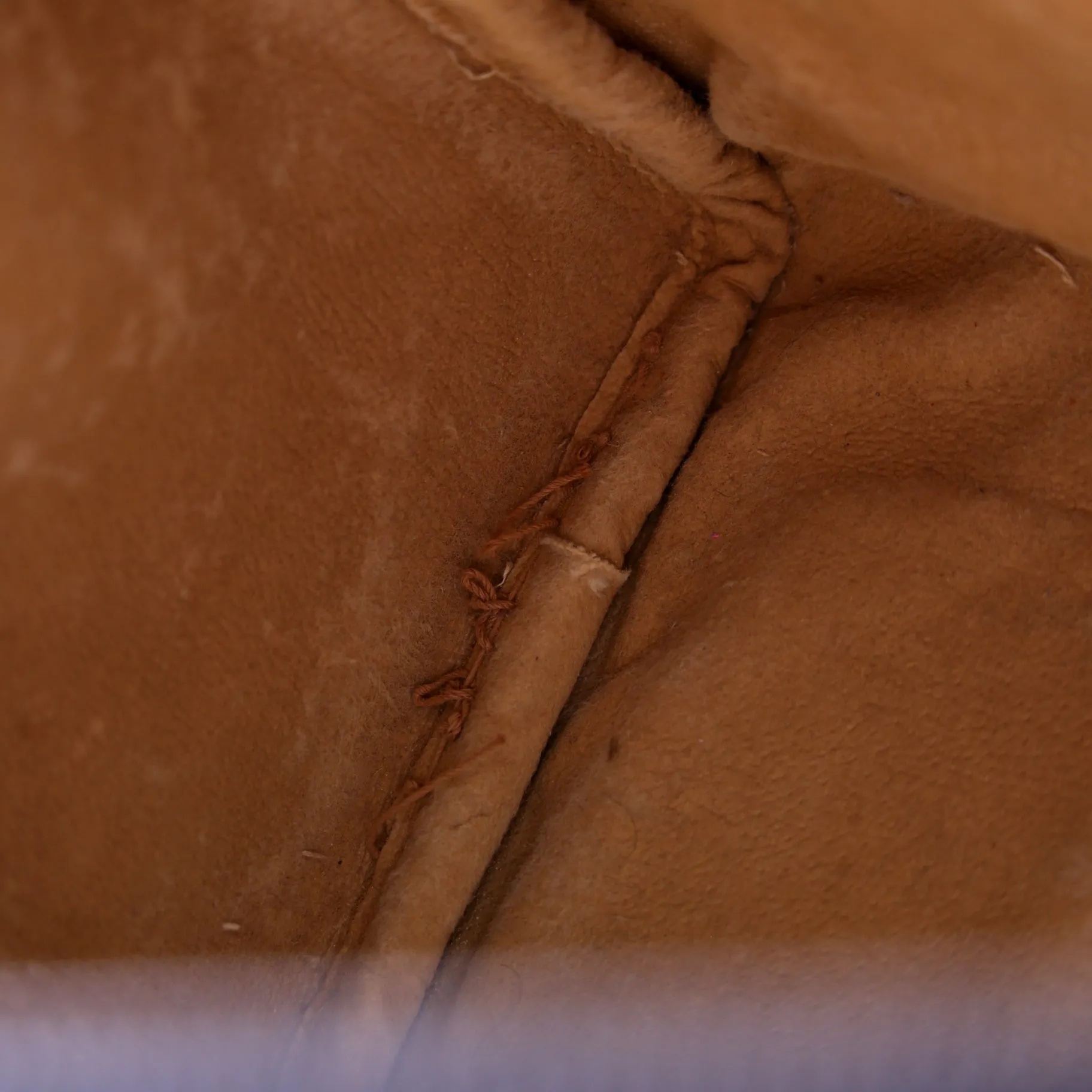 24.012 Vintage GG Supreme Boston Bag