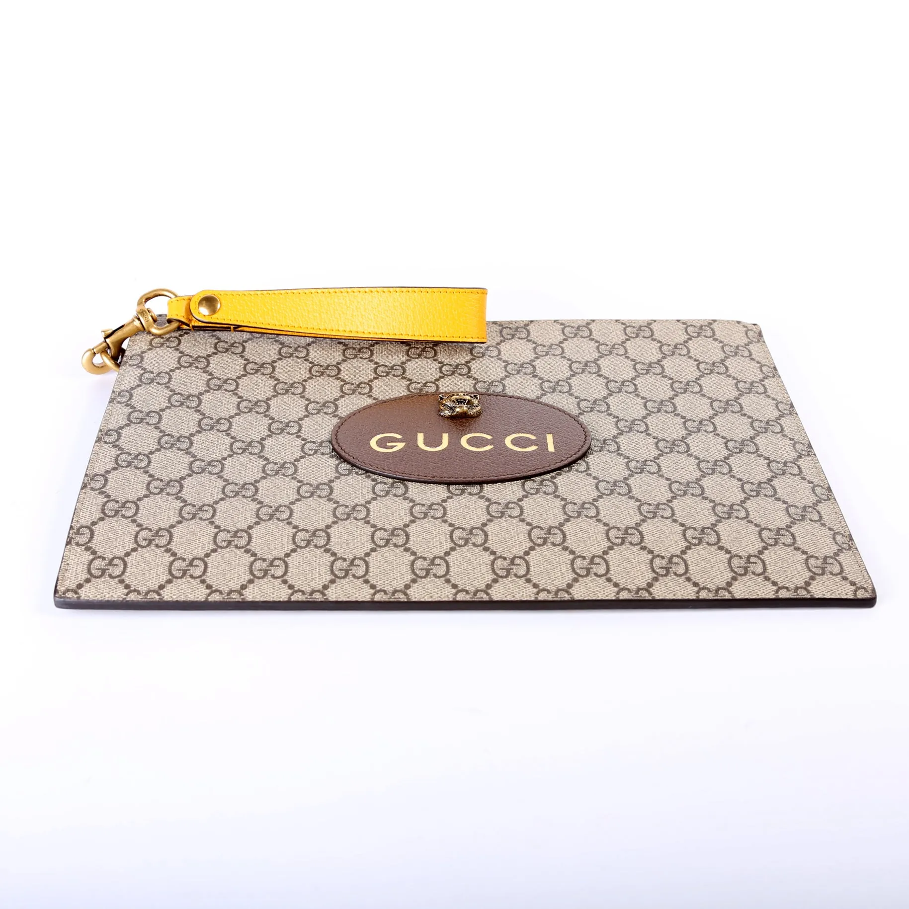 473956 Vintage Pouch