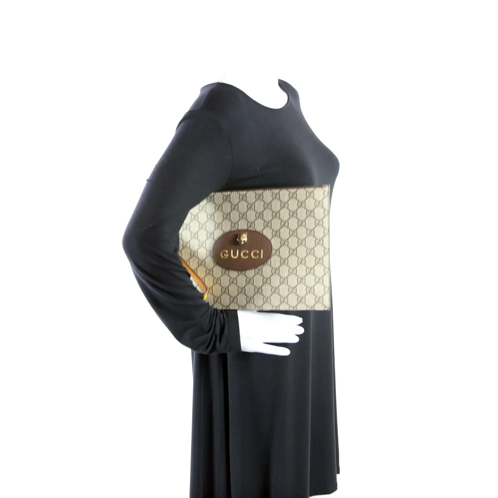 473956 Vintage Pouch