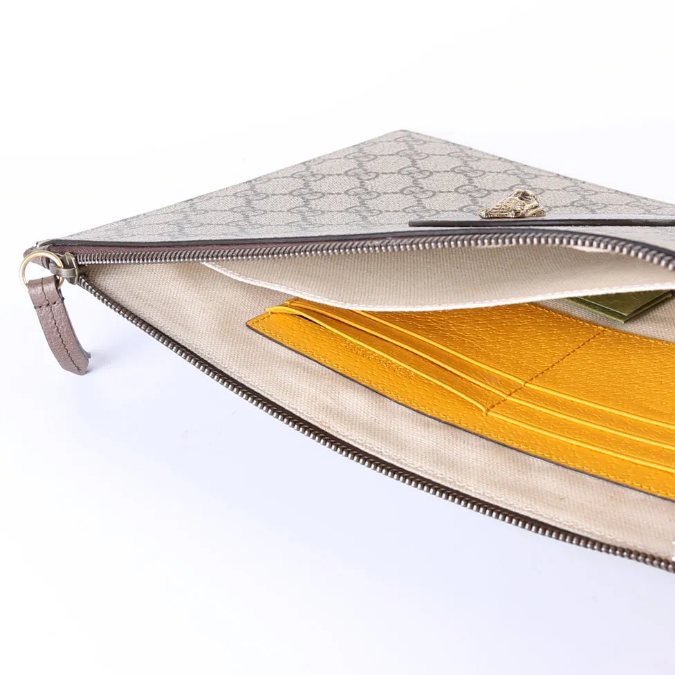 473956 Vintage Pouch