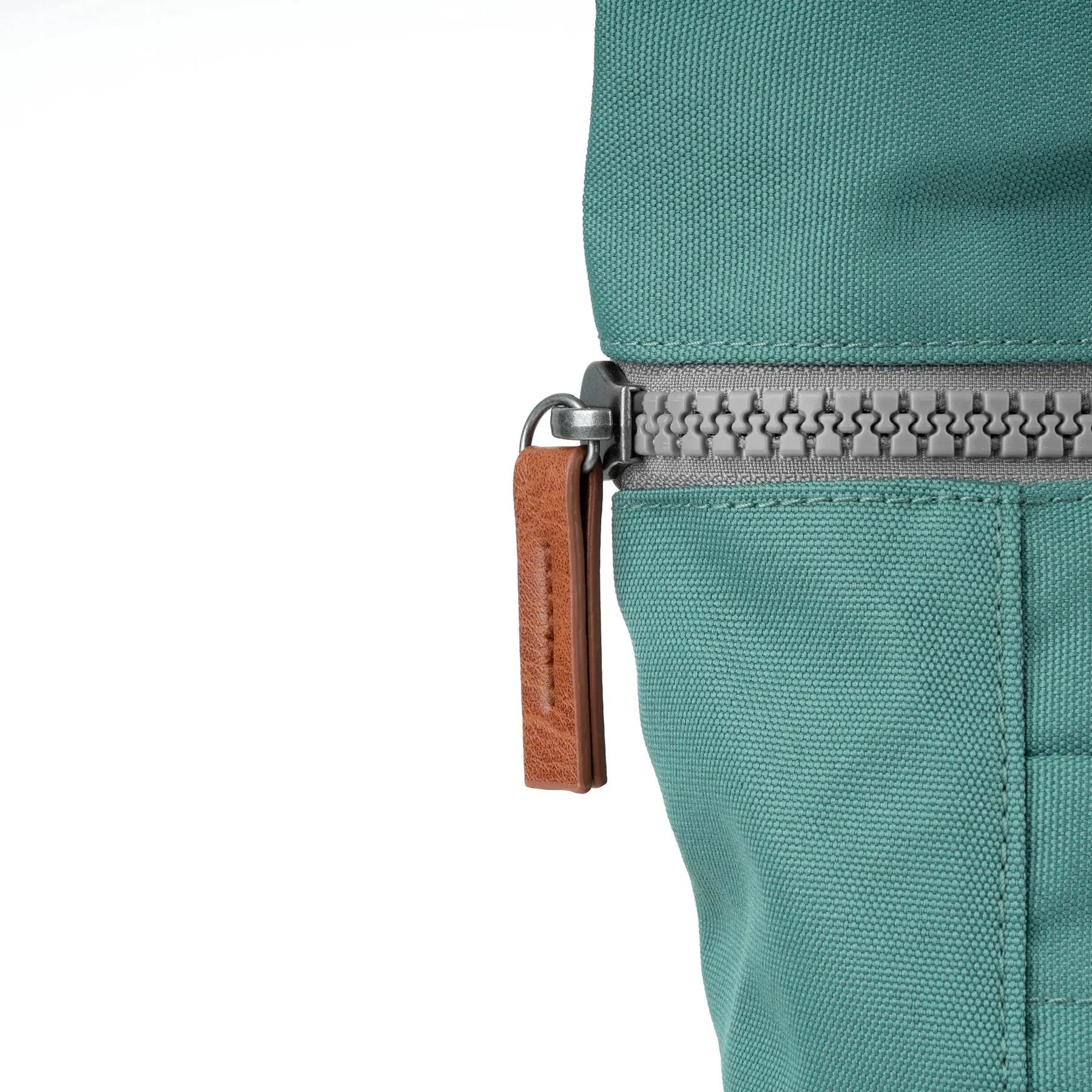 Finchley A Small Recycled Canvas Backpack - Sage
