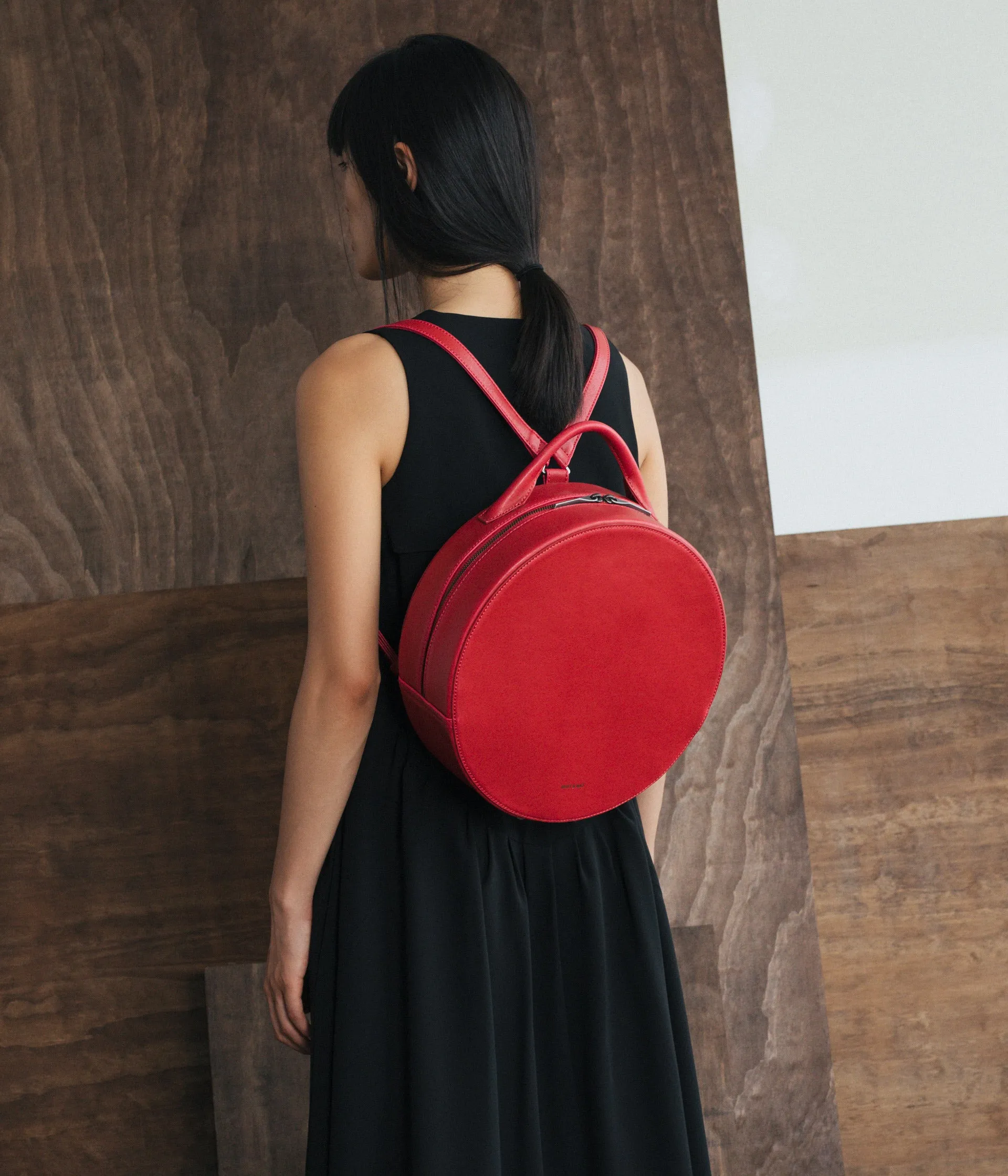 KIARA Vegan Round Backpack - Vintage