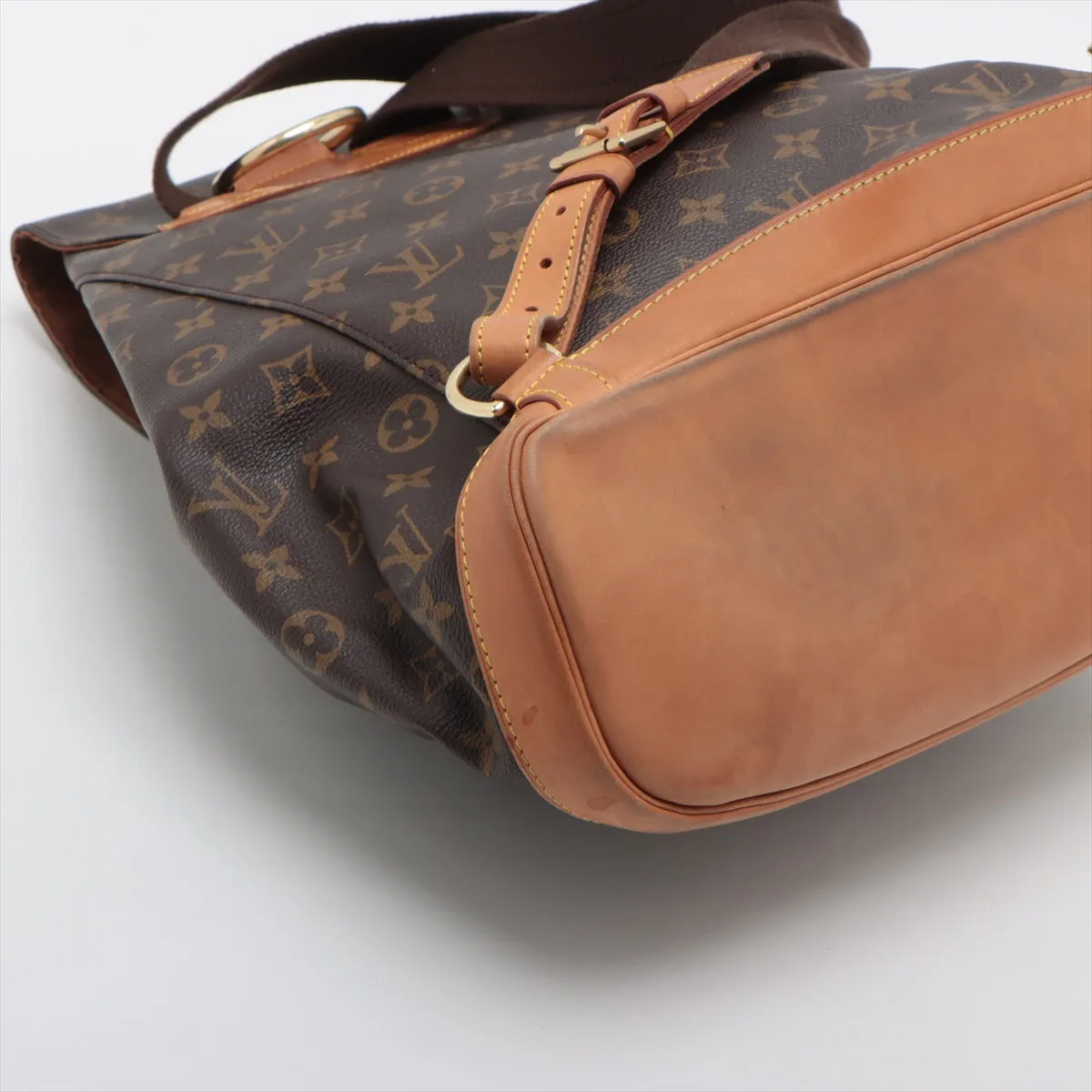 LOUIS VUITTON Montsouris GM Backpack in Monogram M51135