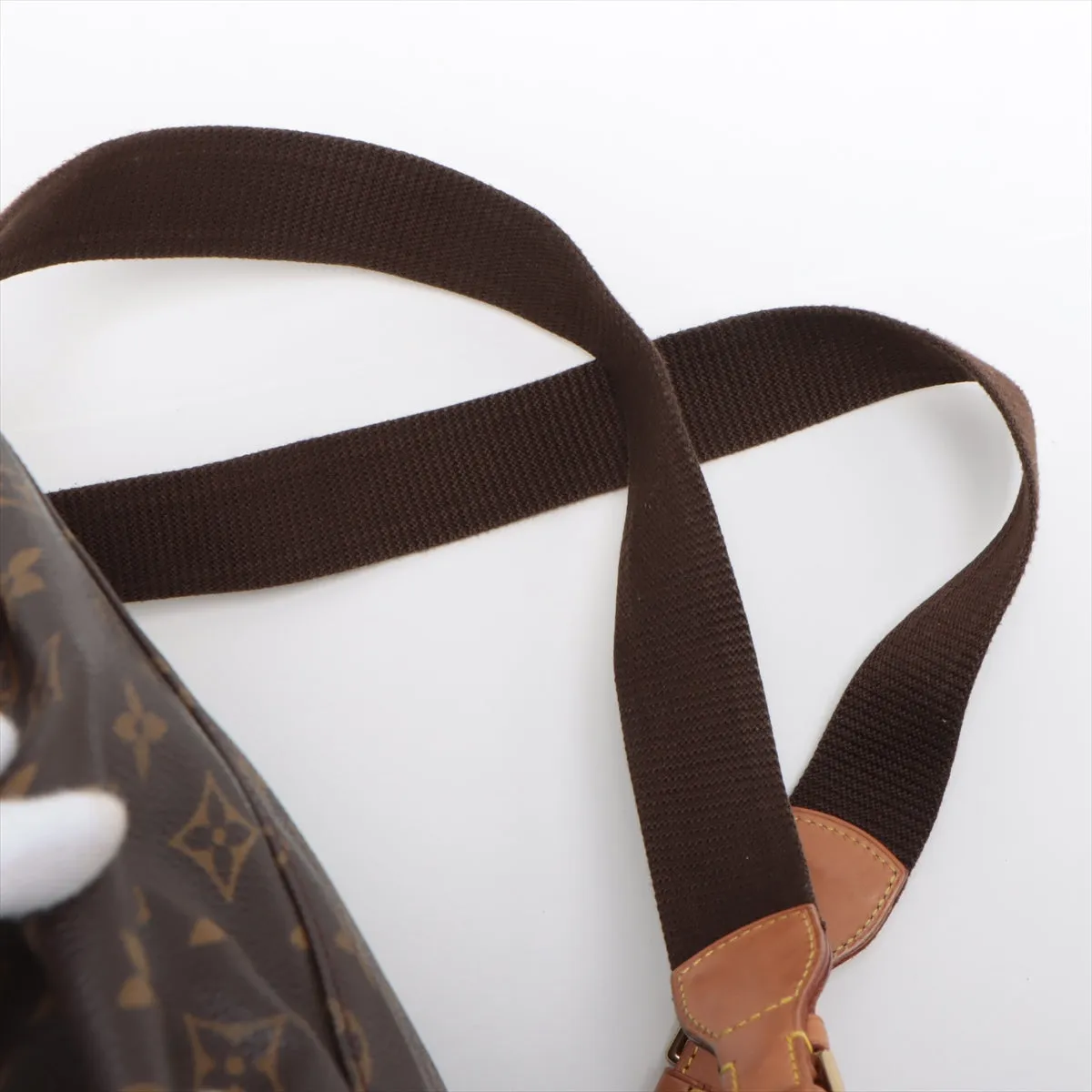 LOUIS VUITTON Montsouris GM Backpack in Monogram M51135
