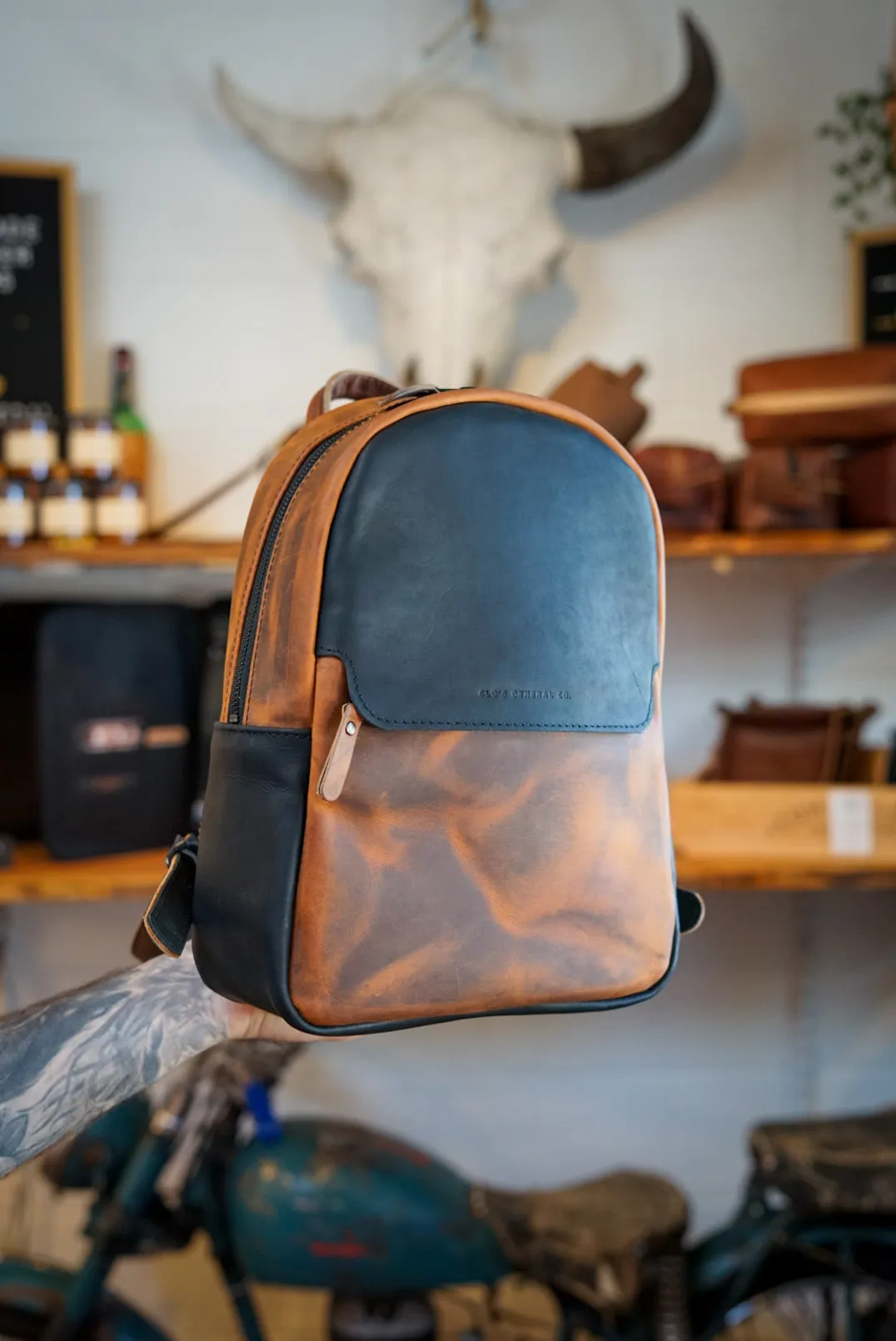Mini Venture Backpack (Flat Black   Hillybilly Copper)