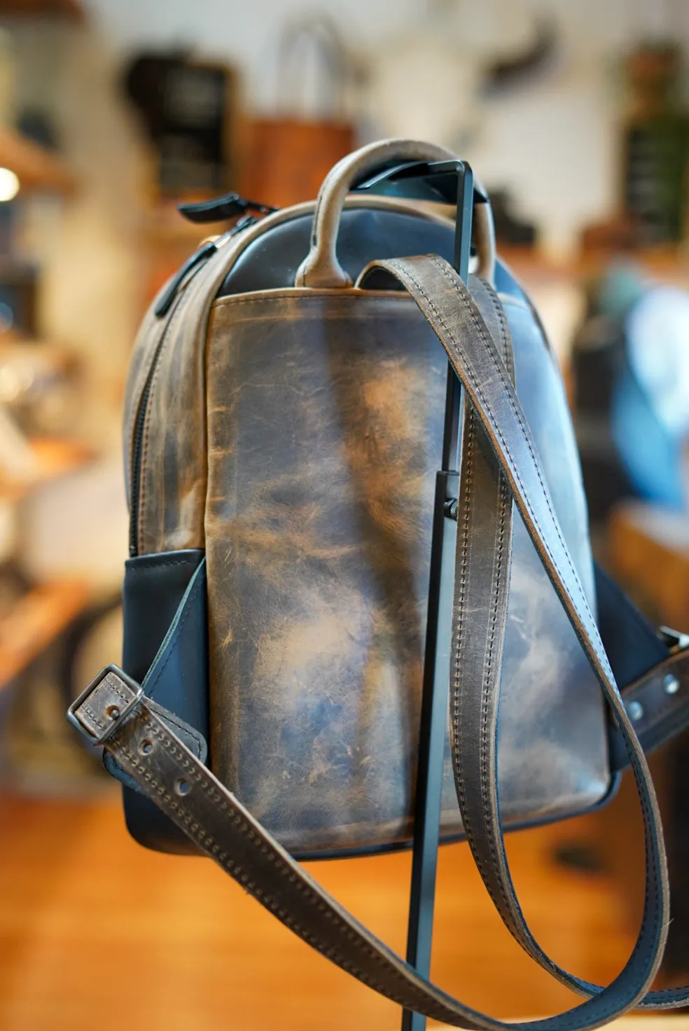 Mini Venture Backpack (Flat Black   Hillybilly Sepia)