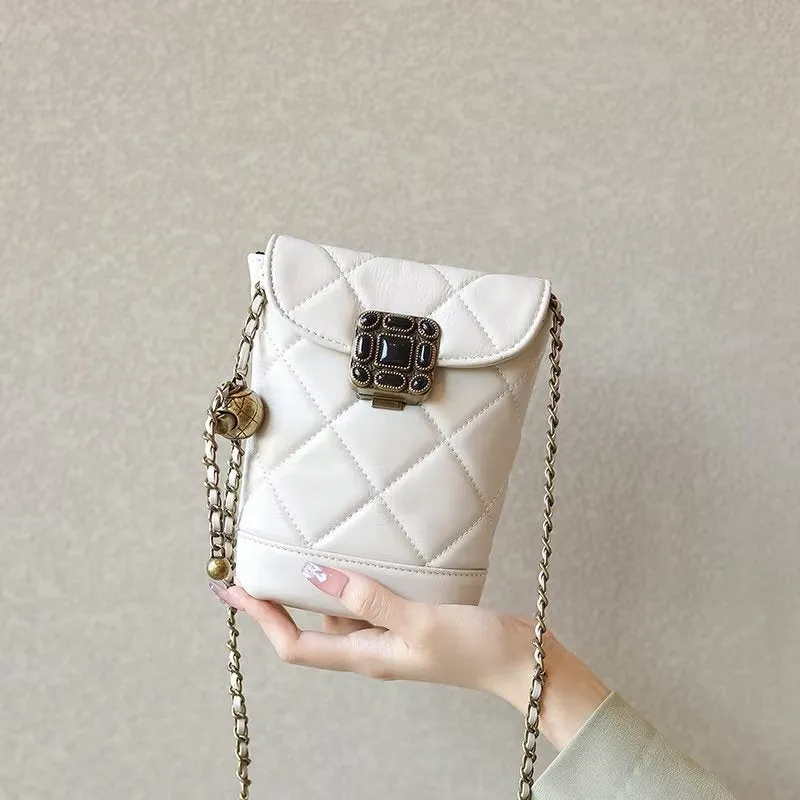 Modish Chic Hasp Shoulder Bag