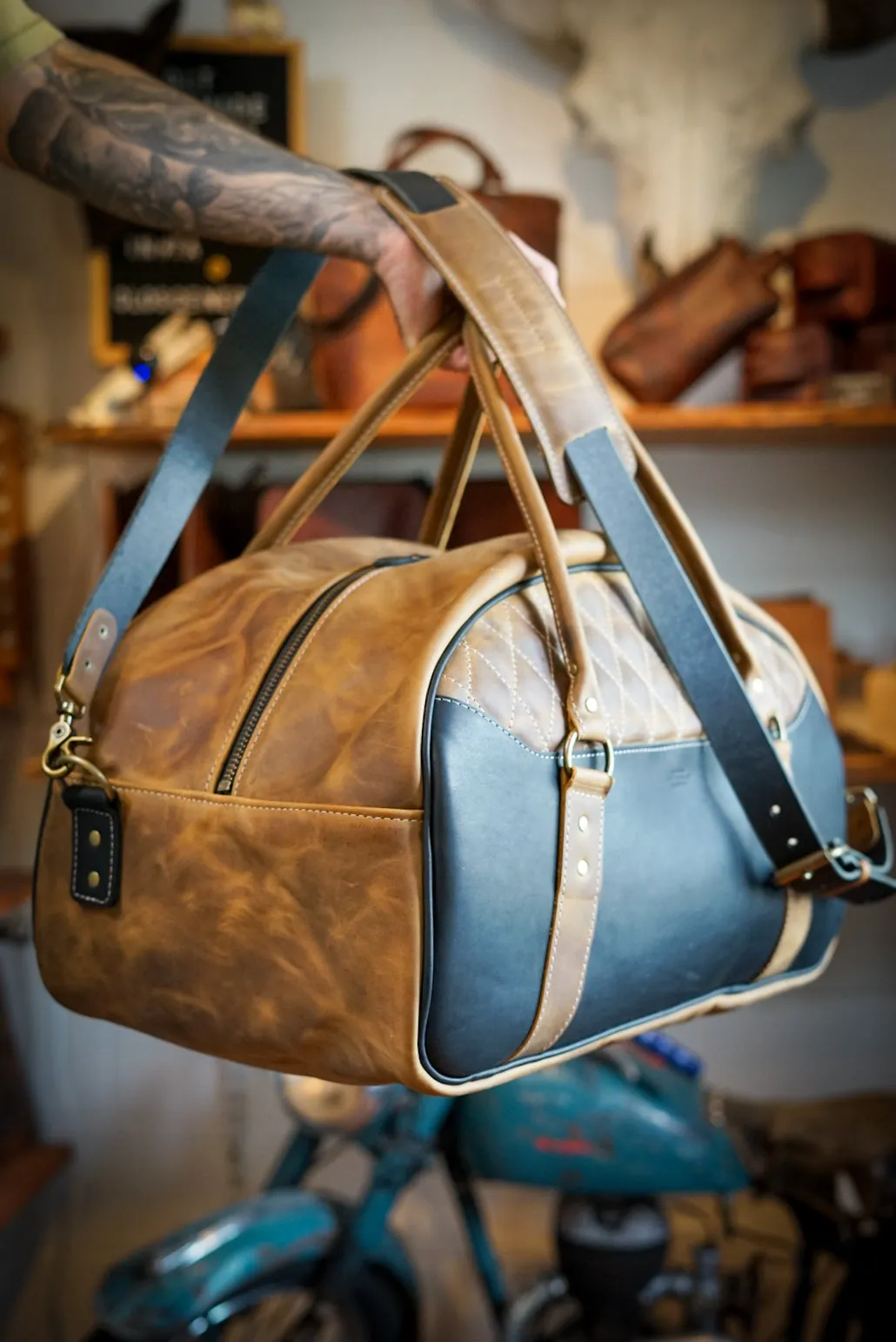 Rancher Duffle (Tobacco Brown   Flat Black Accents)