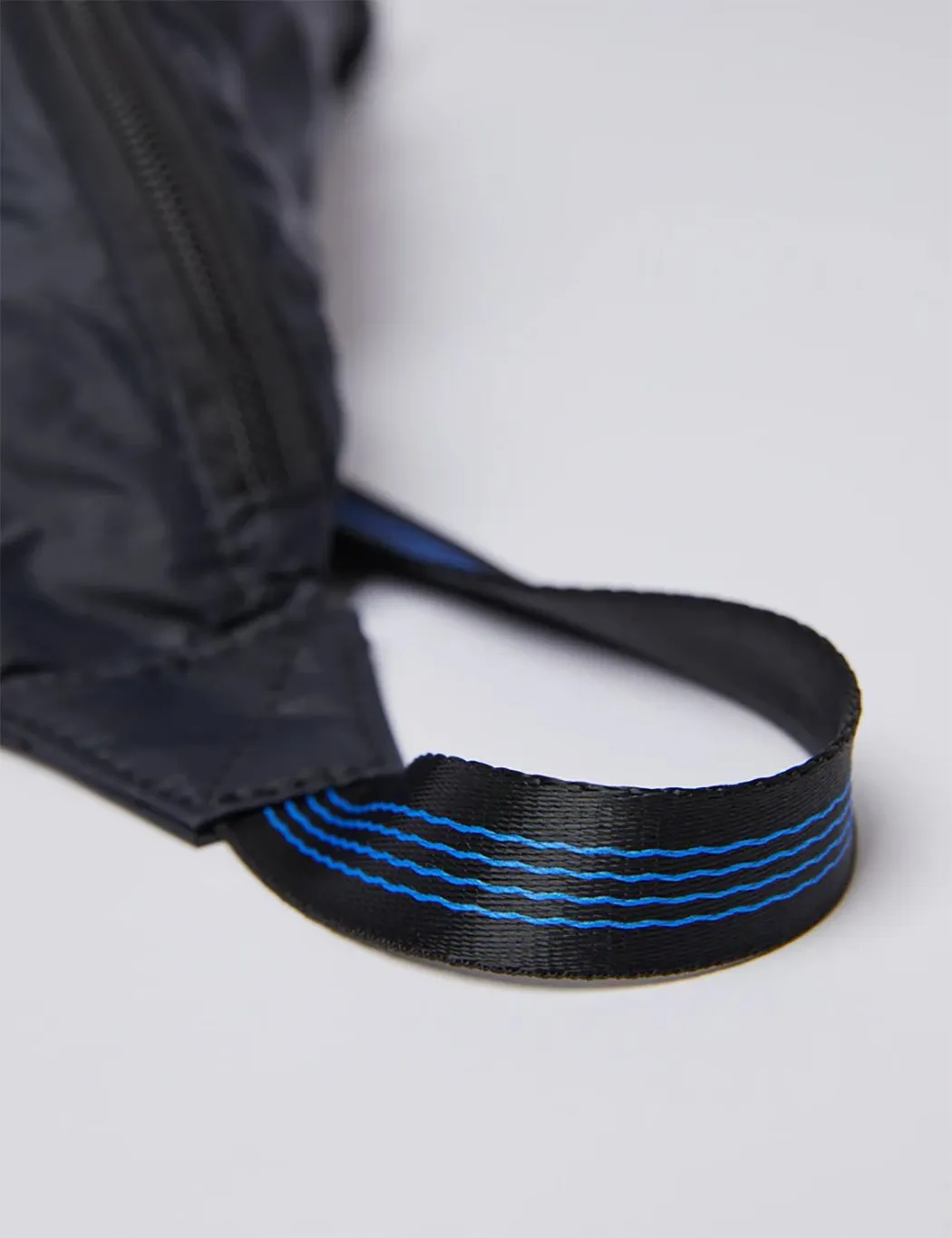 Sandqvist Aste Lightweight Hip Bag - Black
