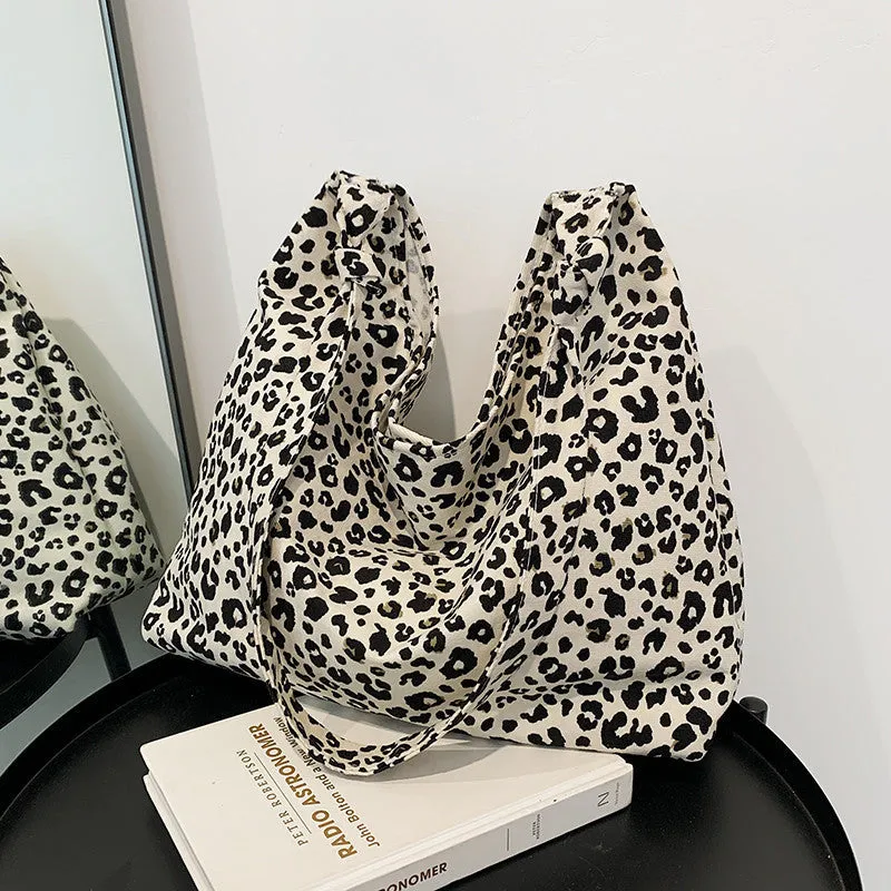 Stylish Women's Leopard Print Shoulder Bag | Large Capacity Fashion Statement