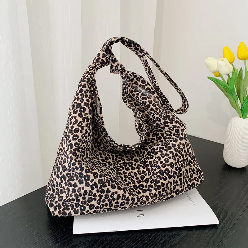 Stylish Women's Leopard Print Shoulder Bag | Large Capacity Fashion Statement