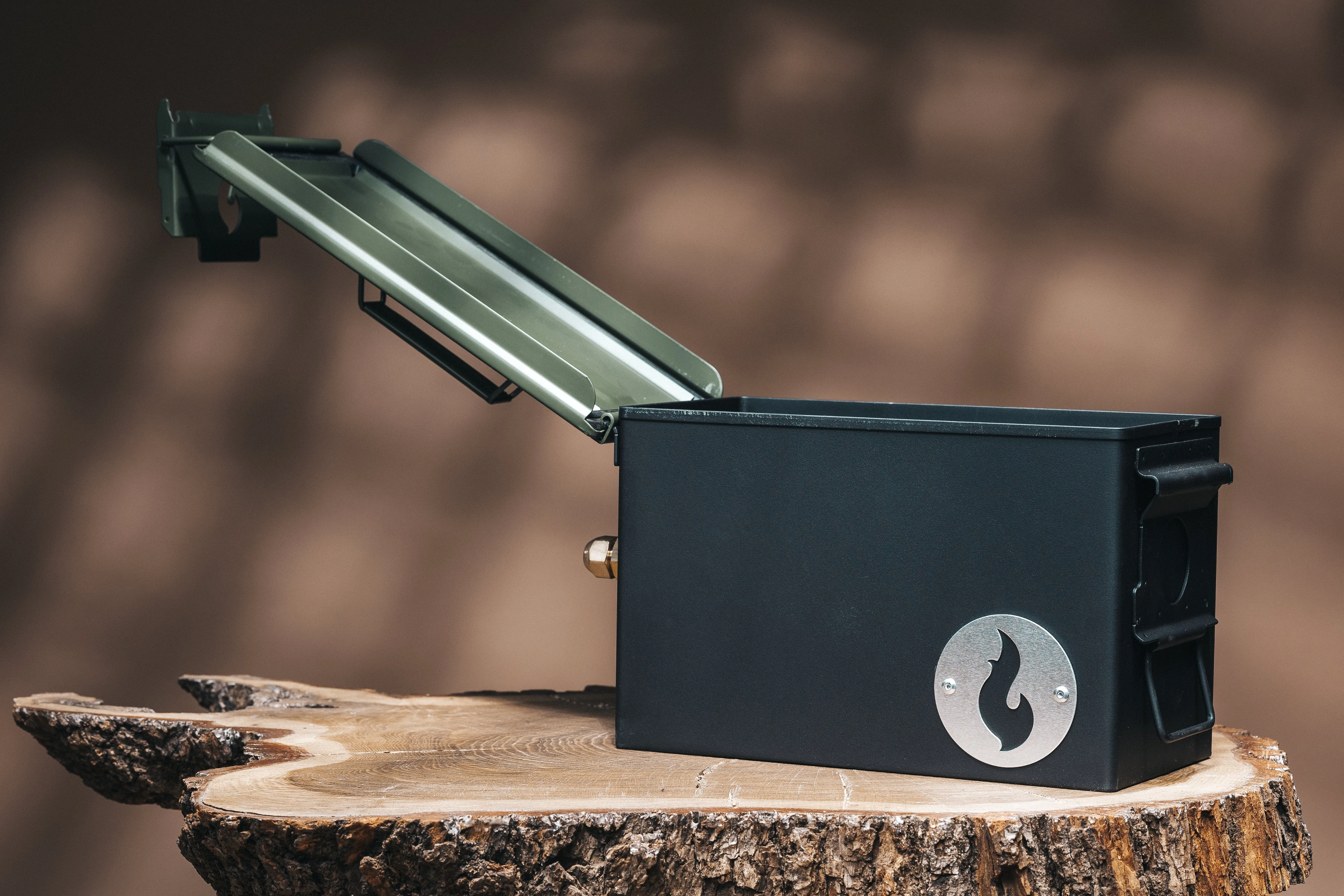 The Floater Twosome: Floating LavaBox and Grill/Stand